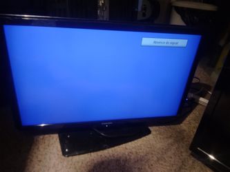 Phillips 1080p 32 Inch TV  Works Perfectly 