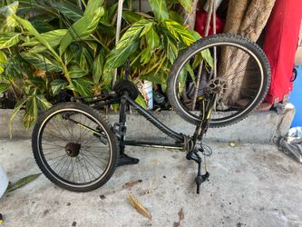 26 inch schwinn mountain bike