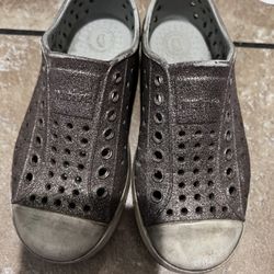 Girls Shoes (Natives, Saltwater, Freshly Picked)