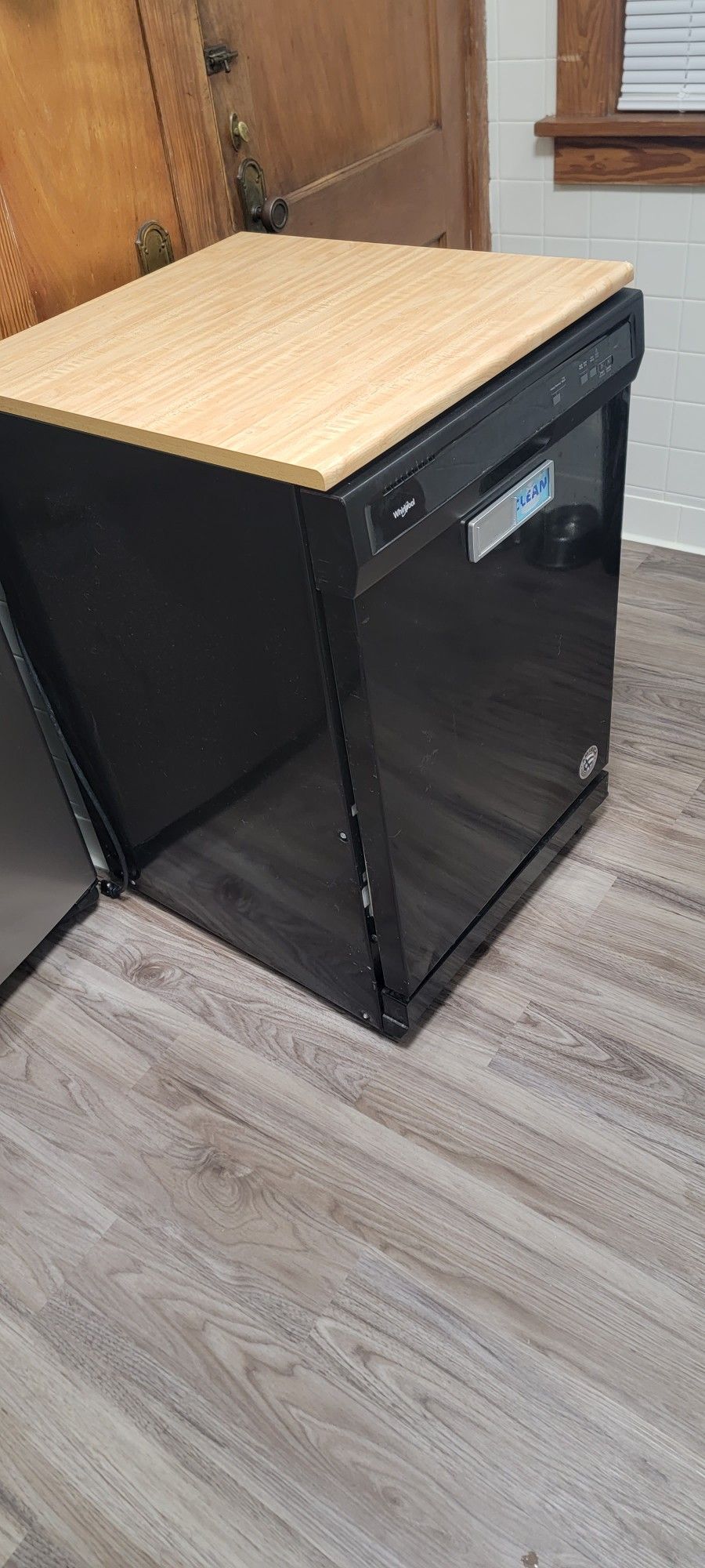 Whirlpool Full Size Portable Dishwasher