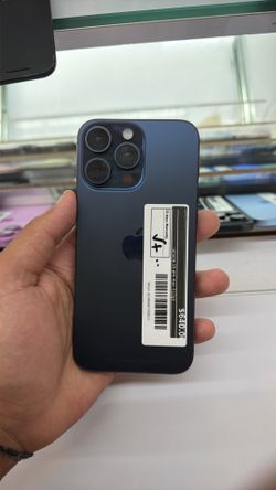 iPhone 15 pro max 512gb (unlocked)