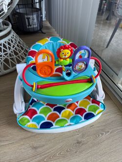 Fisher-Price Sit-Me-Up Floor Seat with Toys