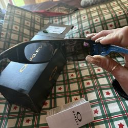 Oakley Sunglasses-Abyss Spacedust