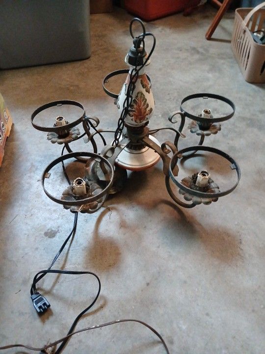 Candleabra Lught Fixture
