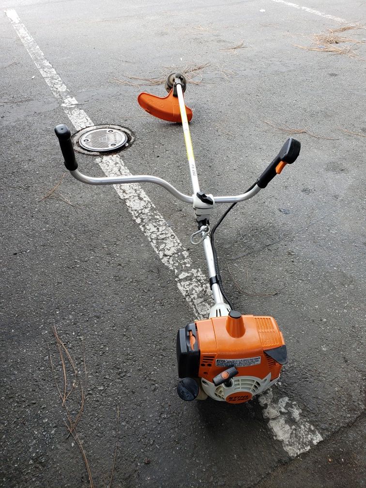 Stihl Fs250 brush cutter / trimmer