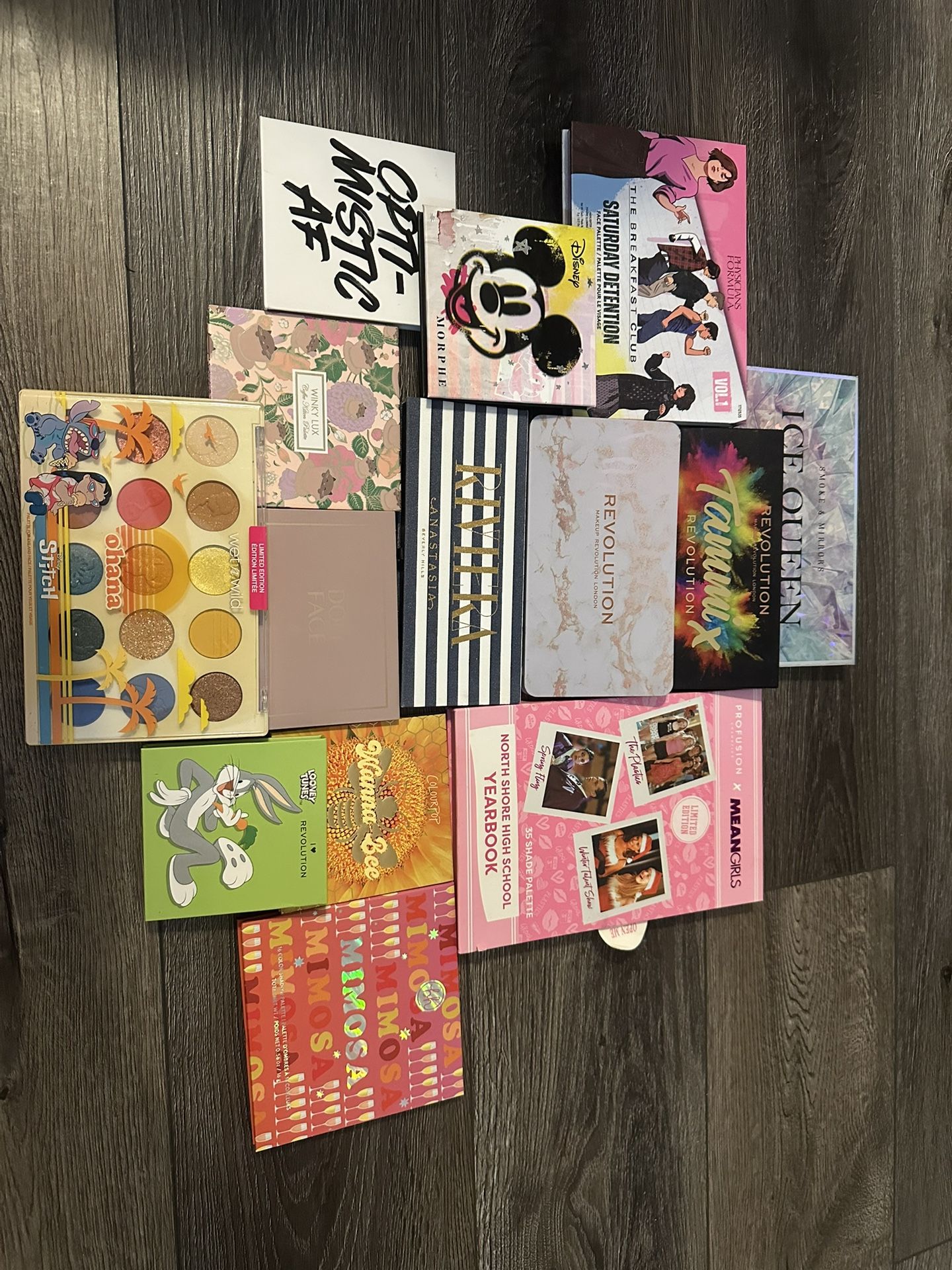 Makeup Pallet Lot