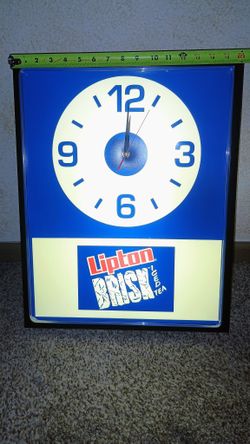 Bar Light Pool Table Barware Restaurant Man Cave Clock Vintage 90's brand new condition Restaurant Advertising Pool Table Lipton Brisk Iced Tea 1990 l