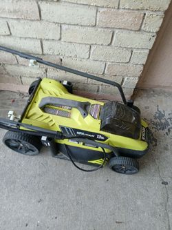Electric mower (needs battery)