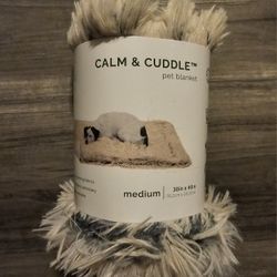 Furhaven Waterproof Calming Plush Long Faux Fur & Velvet Washable Dog Blanket, Medium, 40" L X 30" W X 0.25" H, Mist Gray

