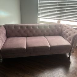 PINK COUCH