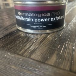 Dermalogica PRO Multivitamin Power Exfoliant – 30 Treatments