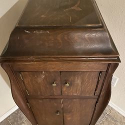Antique Phonograph