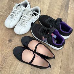 Girls Shoes Size 1 