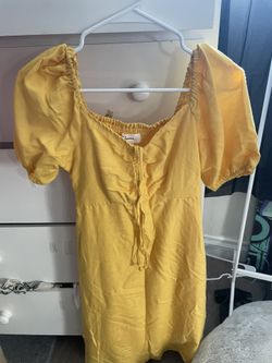 Yellow dress