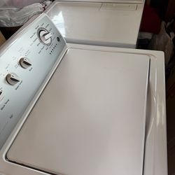 Washer and dryer for sale 370