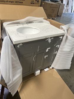 *Clearance* 36” Single Bathroom Vanity Cabinet in Gray with Quartz Countertop - Round Sink Offset L