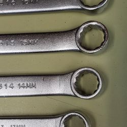 Set Of Husky Metric Wrenches