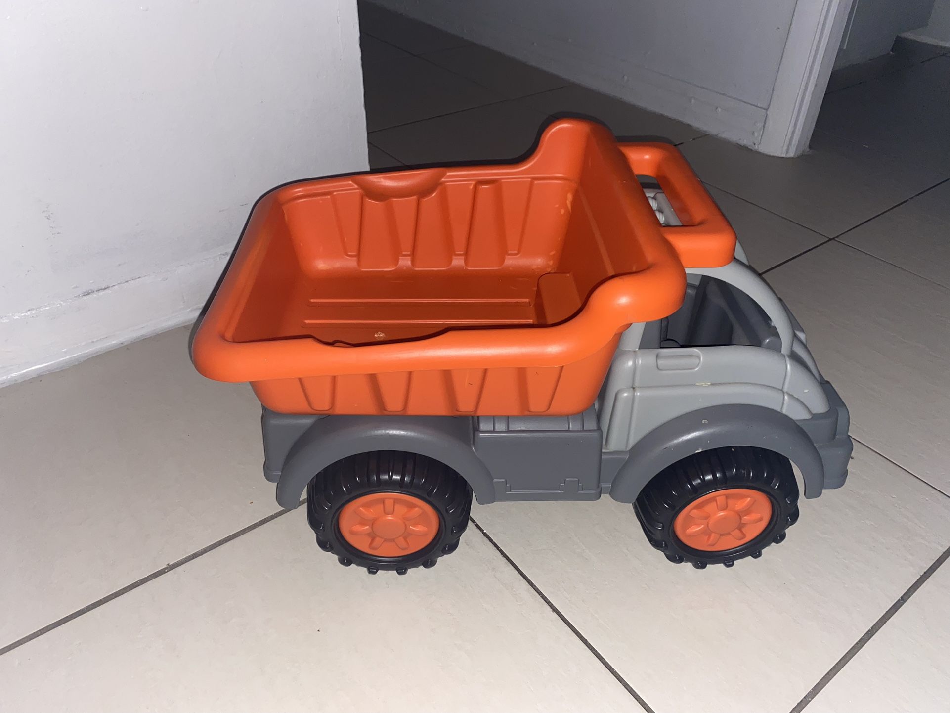 Big Plastic Dump Truck