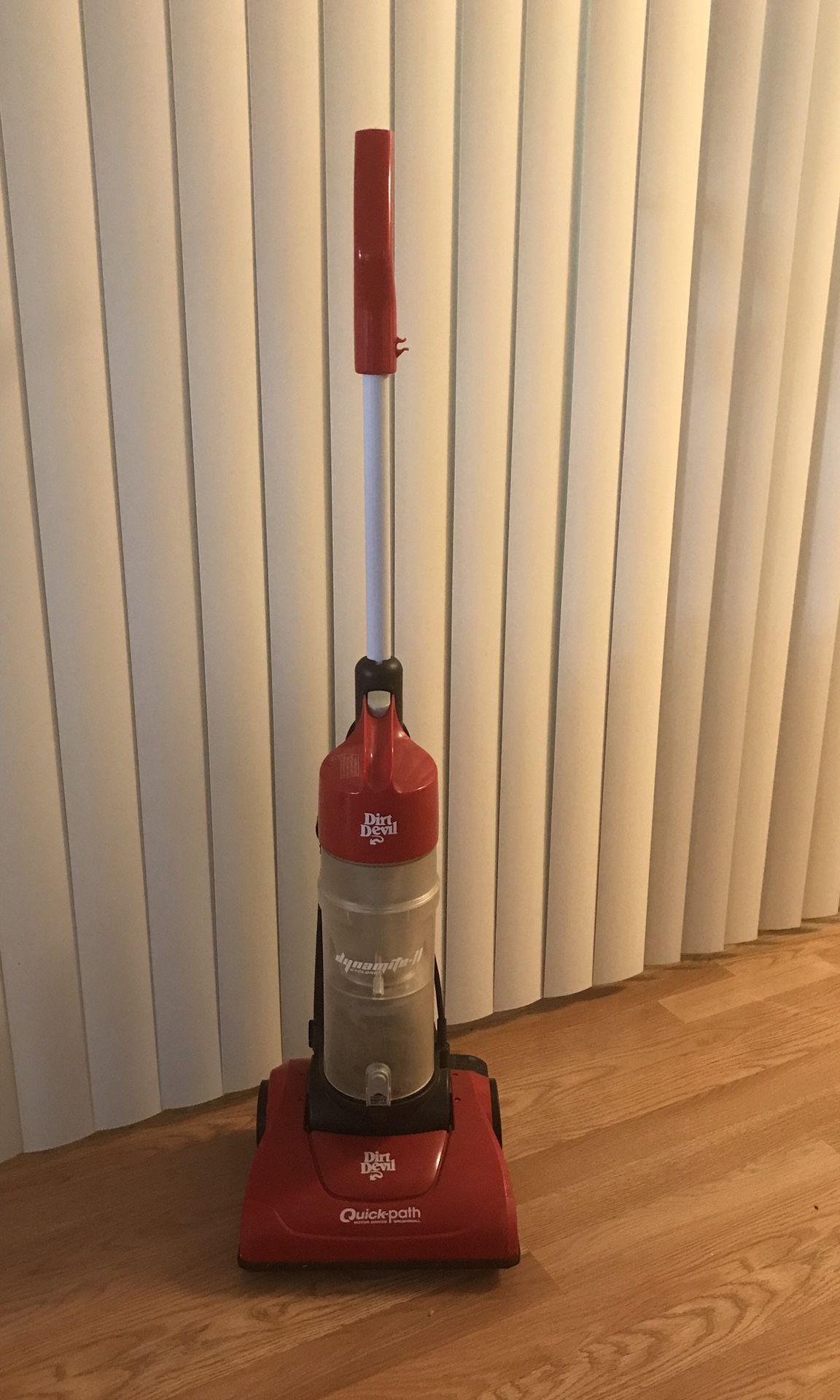 Dirt Devil Quick Path Vacuum Cleaner for Sale in Apopka, FL OfferUp