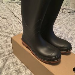 Kids Size 3 Rain Boots