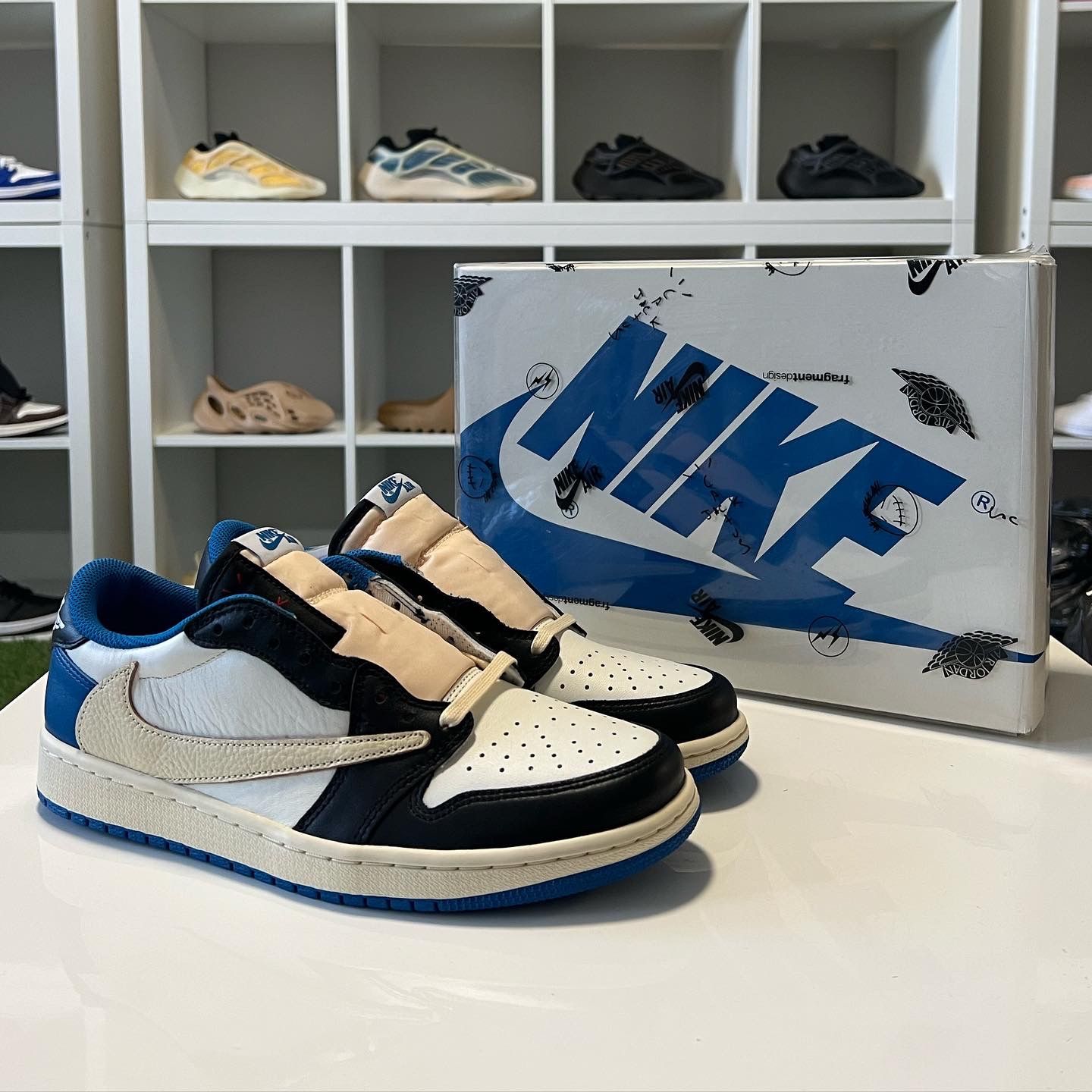 Jordan Fragment Travis Scott Size Deadstock