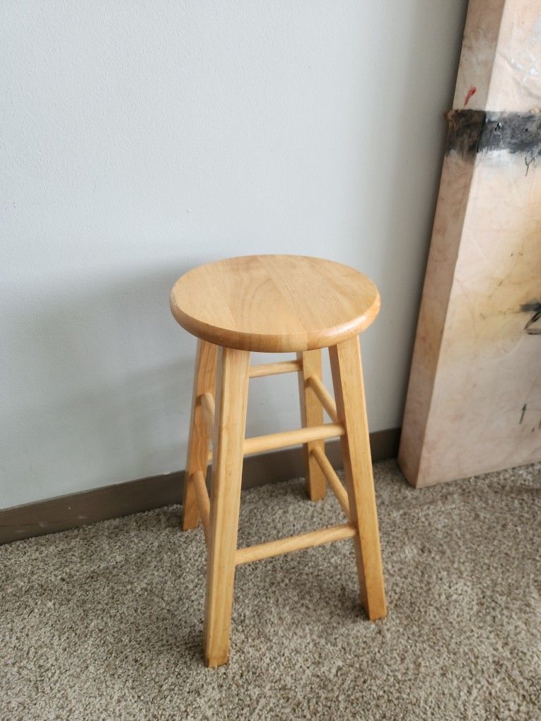 Wooden Stool Table