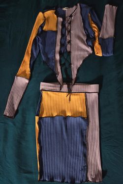 Color block skirt outfit