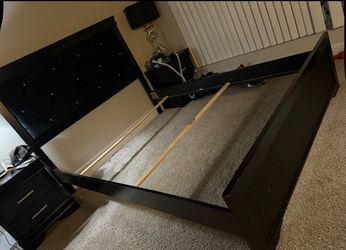 bedroom set