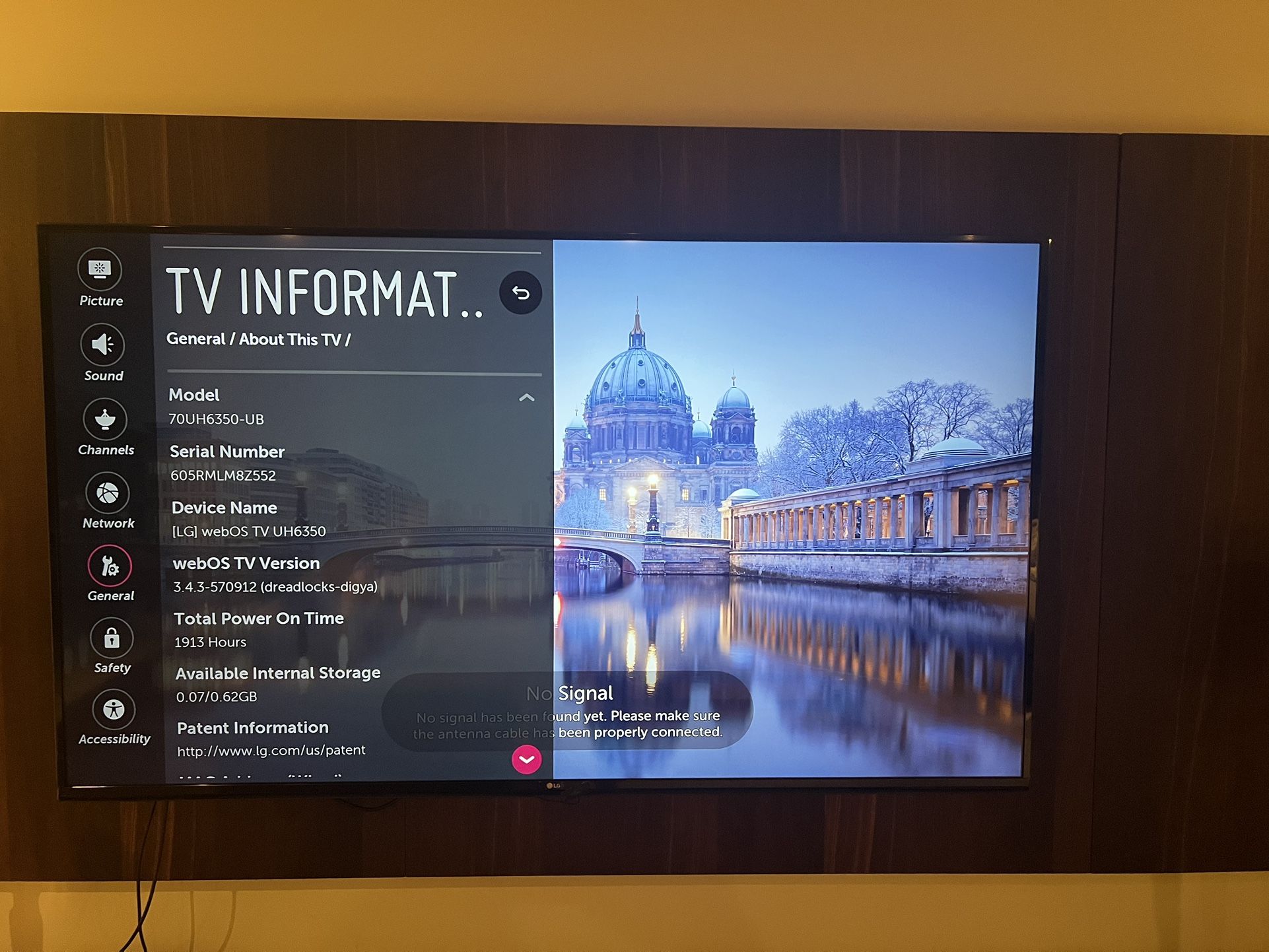 LG 70 Inch 4K UHD Smart LED TV