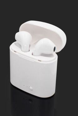 Brand new wireless bluetooth earphone