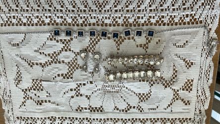 Beautiful set it’s a collection