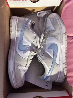 White and blue Nike dunks