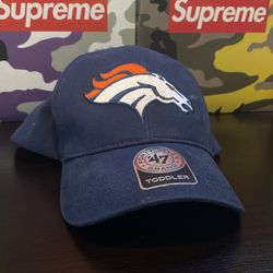 Denver Broncos NFL Hat Almost Brand New (size Adjustable)