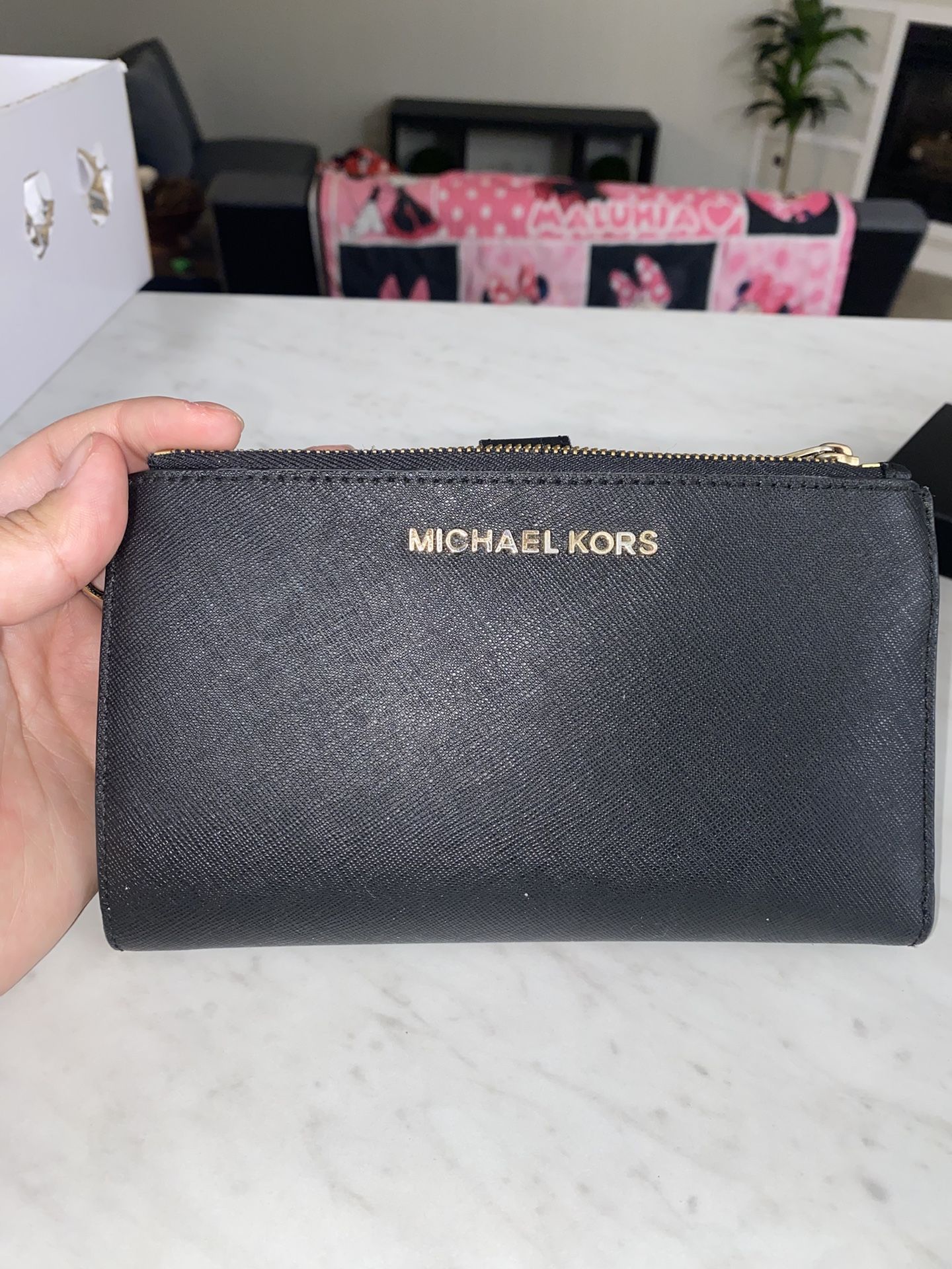 Micheal Kors Wallet