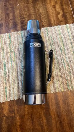 Stanley Aladdin 32oz  water  bottle black