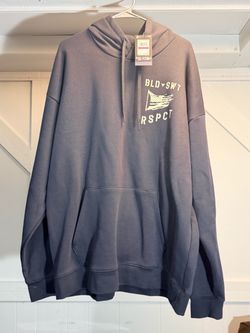 BLD SWT RSPCT Graphic Pullover Hoodie