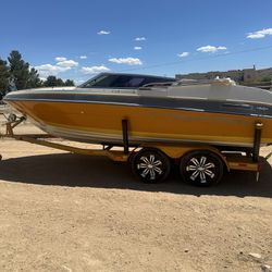 20 FOOT BOAT FOR SALE!! 