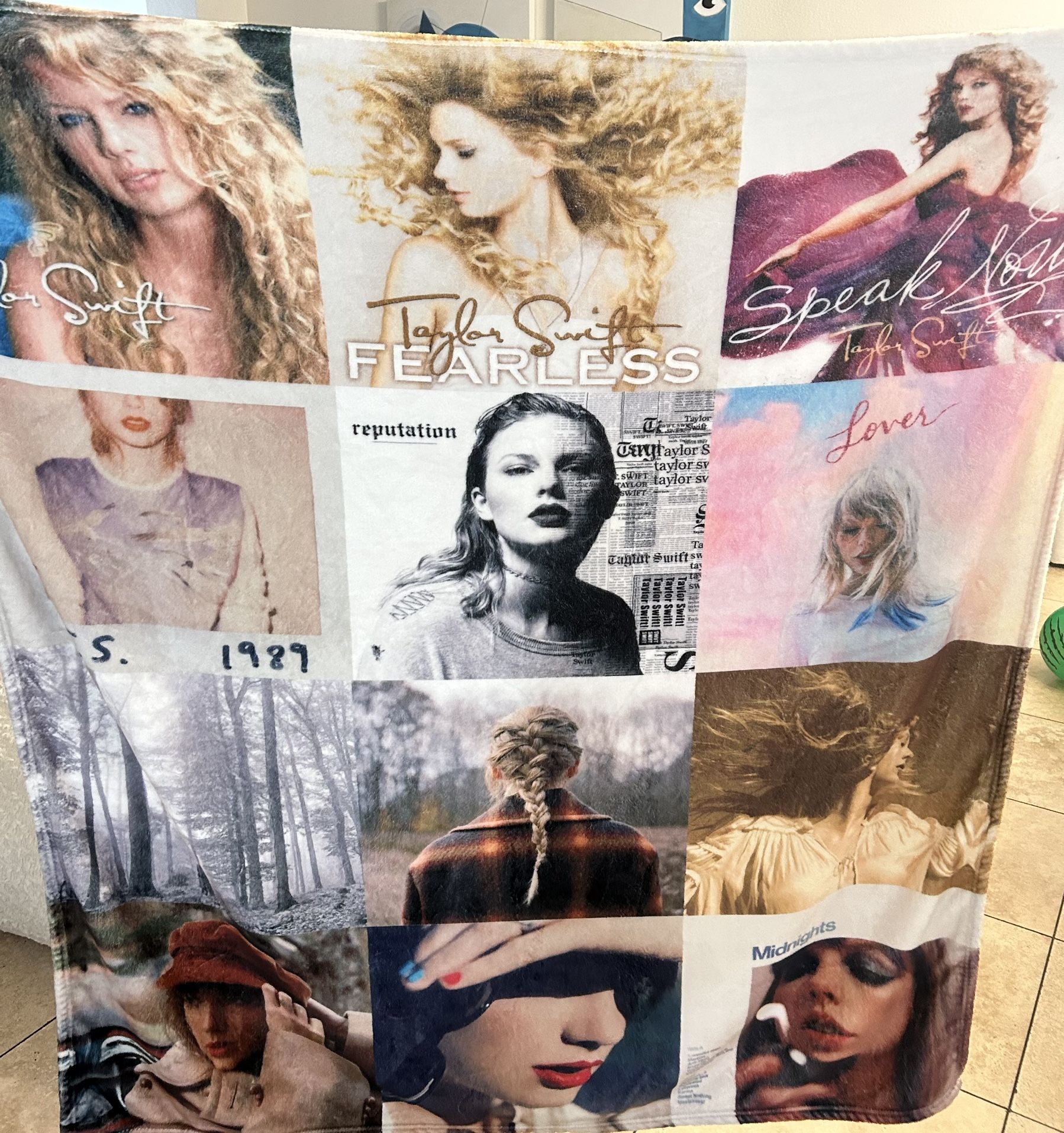 Taylor Swift Album Cover Microfleece Blanket