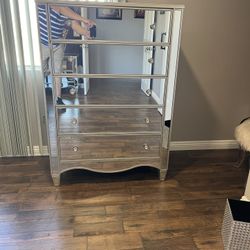 New Mirrored Chest.  Silver Crystal Knobs.  38Wx18Dx54H.  Free Delivery!