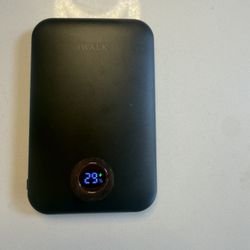 iWALK Magnetic Slim Wireless Portable Charger 