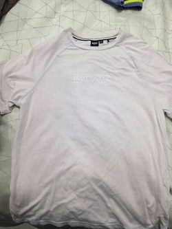 Hugo Boss T-Shirts – Good Condition