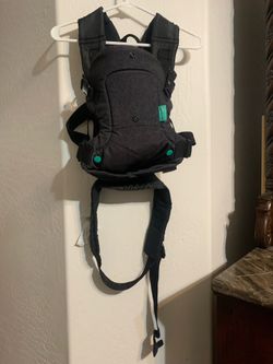 Infantino  flip 4 - in -1  convertible baby carrier