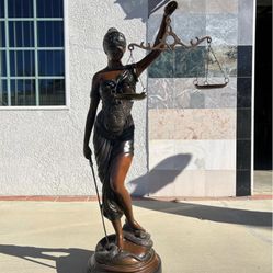 Bronze Justice statue