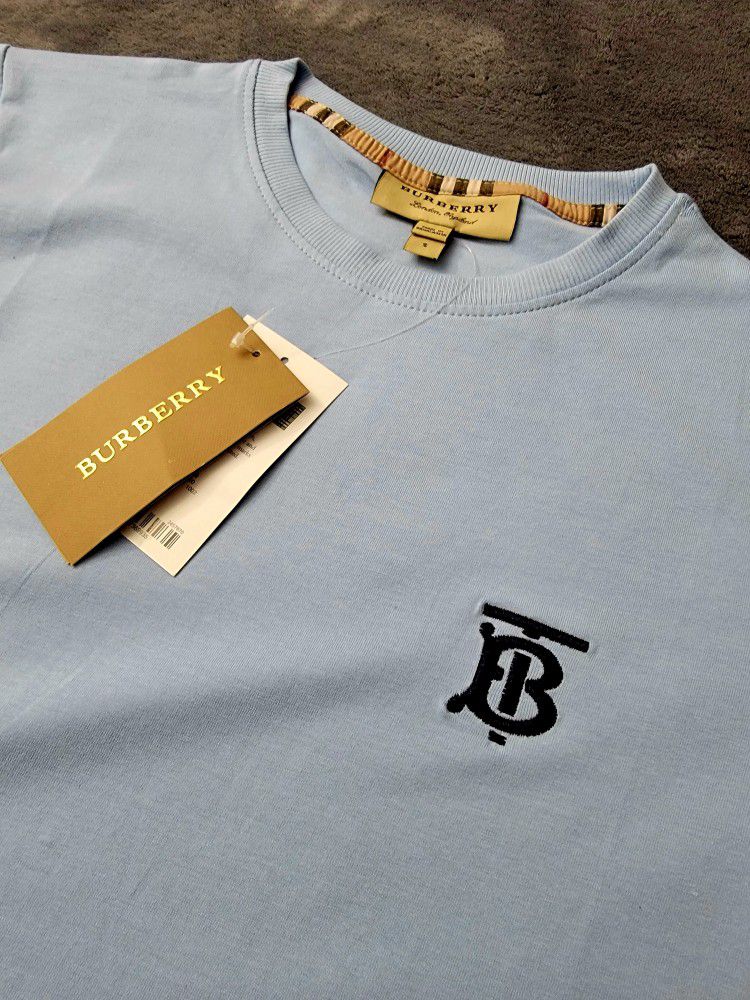 Burberry Baby Blue Tshirt for Sale in North Las Vegas, NV - OfferUp