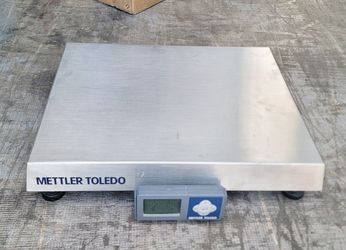METTLER TOLEDO BC SCALE UPS FEDEX DHL COMMERCIAL SHIPPING SCALE LIKE NEW