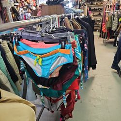 SWIMWEAR & SWIMGEAR