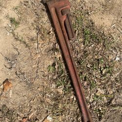 Rigid Pipe Wrench 36”