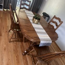 Sturdy & Stylish Kitchen Table – Perfect for Family Dinners & Entertaining!
