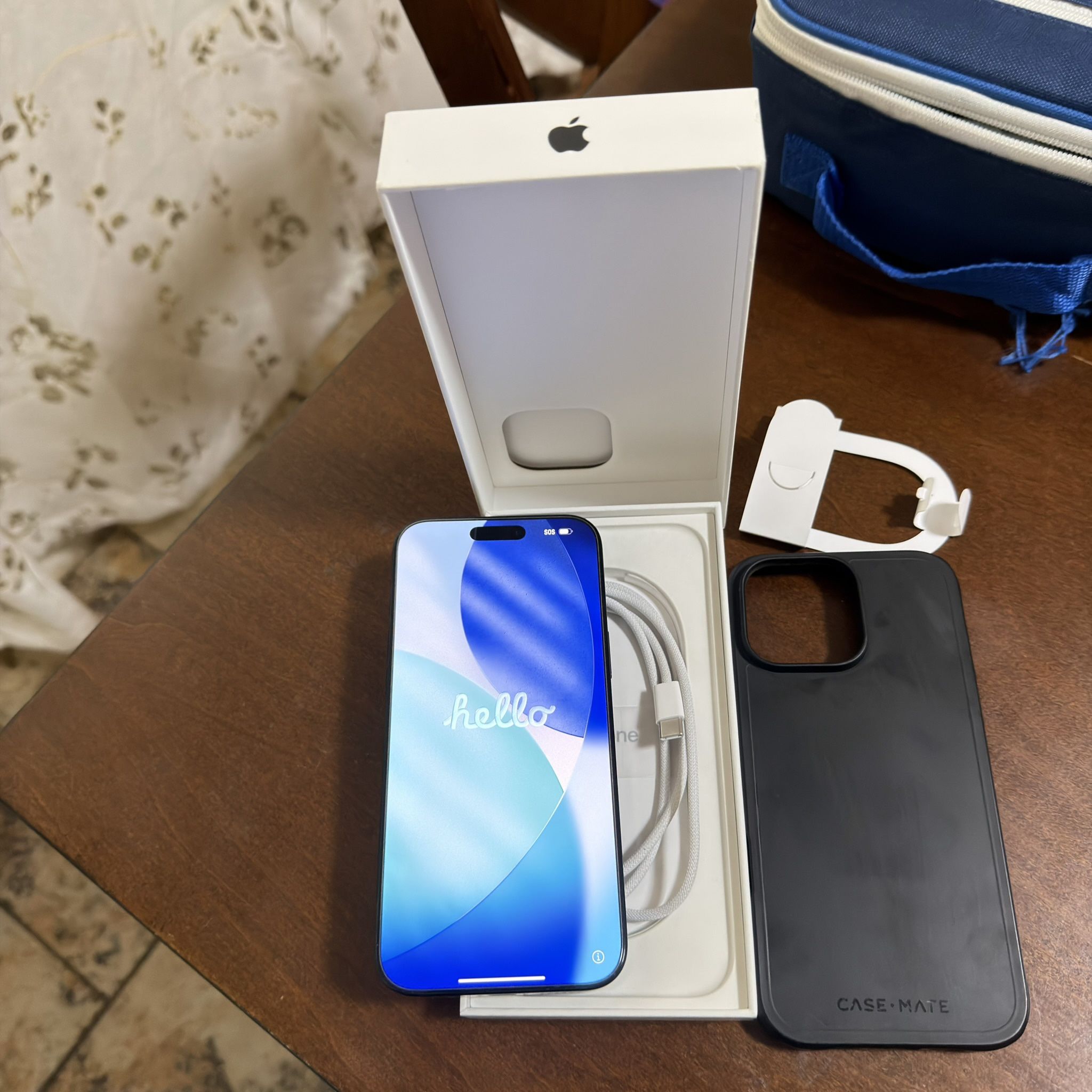 iPhone 16 Pro Max 256gb Black titanium