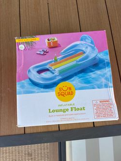 Sun Squad Inflatable Lounge Float
